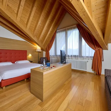 Blu Acquaseria 4*