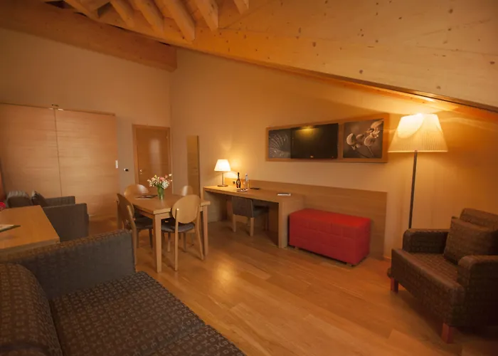 Hotell Blu Acquaseria Ponte Di Legno